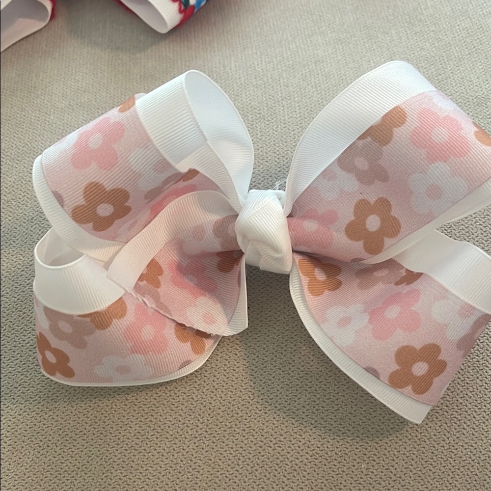 Floral Pink and White Hair Bow